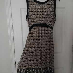 Cute rayon black/tan & white color block dress